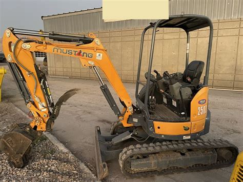 mustang mini excavator older model|mustang 250z specs.